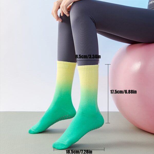 5 Pairs Women’s Gradient Grip Yoga Socks – Anti-Slip Cotton Socks for Pilates, Barre & Dance – Vibrant Style + Full Stability - Image 4