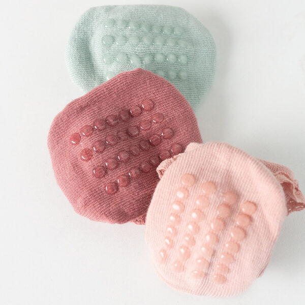 Non-Slip Baby Girl Socks – Soft Pink with Ruffle Cuff | Silicone Sole Grip | Ages 0–3 - Image 3
