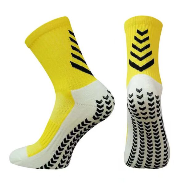 Youth ArrowGrip Mid-Calf Sports Socks (12–15 yrs) – Anti-Slip Silicone Sole - Image 3